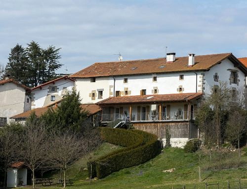 Casa Rural Azpikoetxea